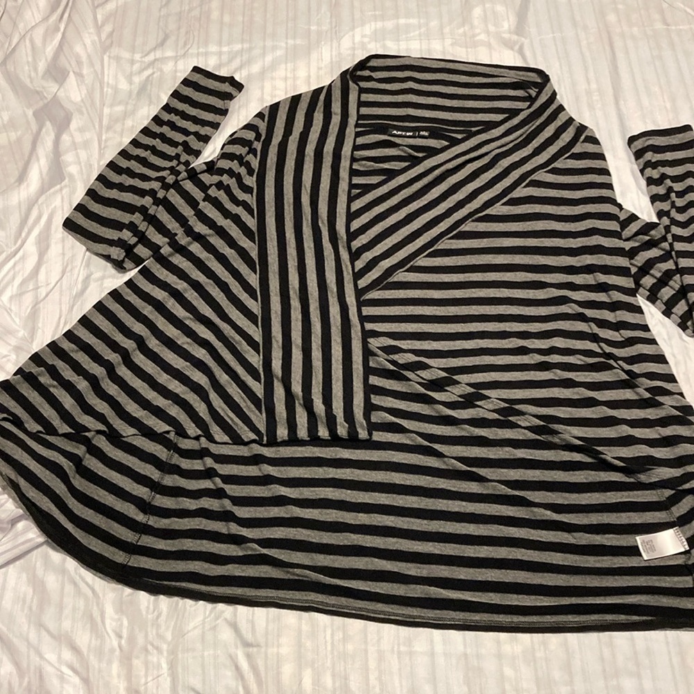Black and gray striped casual wrap swing sweater size small